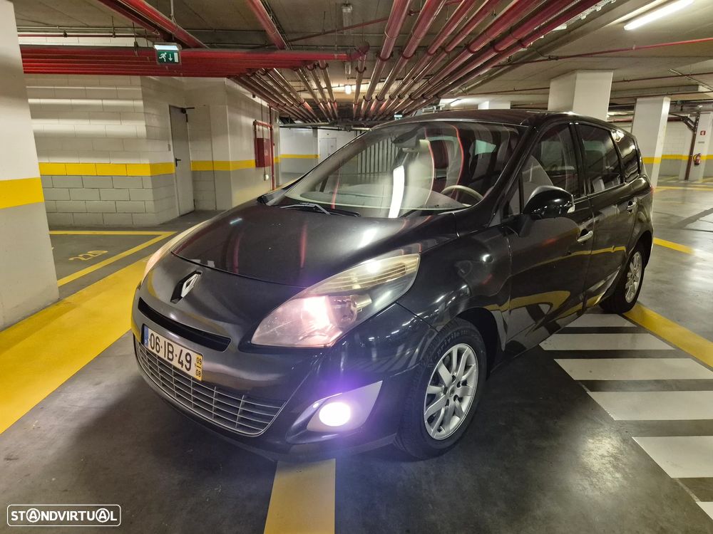 Renault Grand Scénic 1.5 dCi Luxe 7L - 1