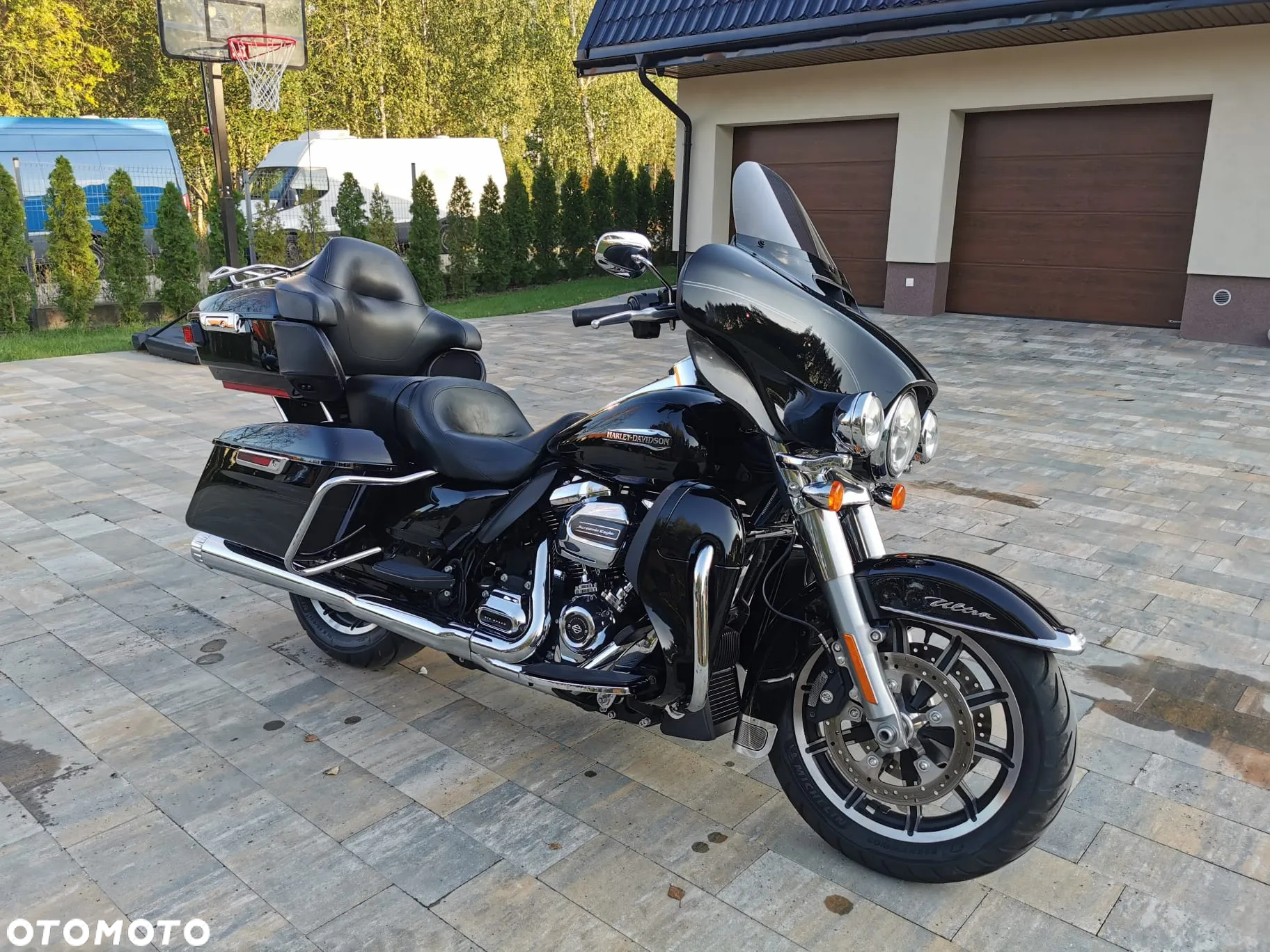 Harley-Davidson FLHTCU Ultra - 12