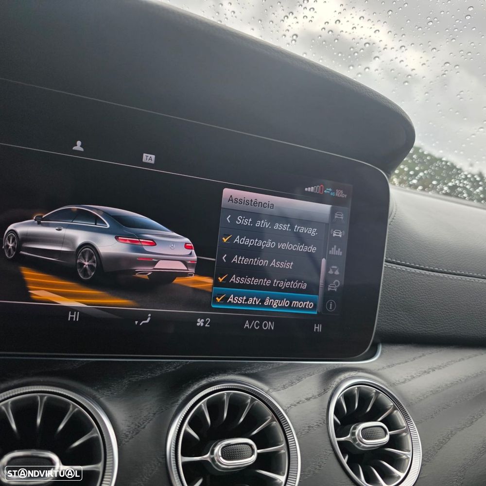 Mercedes-Benz E 220 d Coupe 9G-TRONIC AMG Line - 30