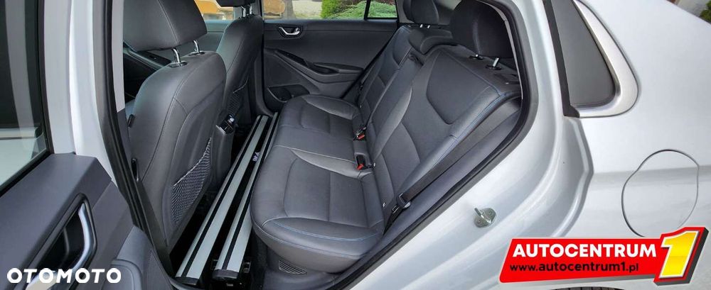 Hyundai IONIQ - 22