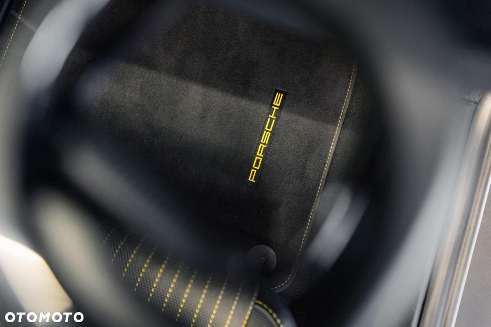 Porsche 911 Carrera T PDK - 35