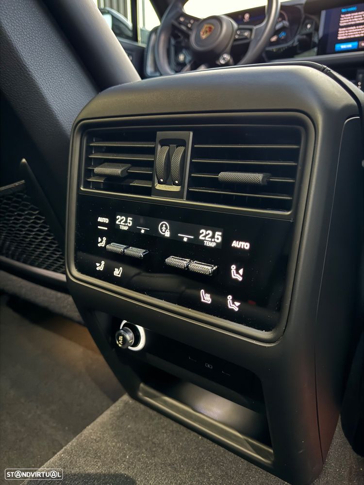 Porsche Cayenne E-Hybrid - 10