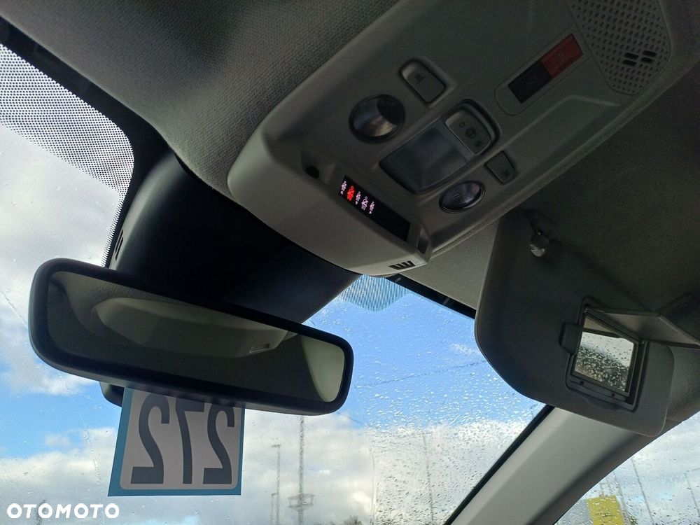 Citroën C4X 1.2 PureTech Max S&S EAT8 - 24