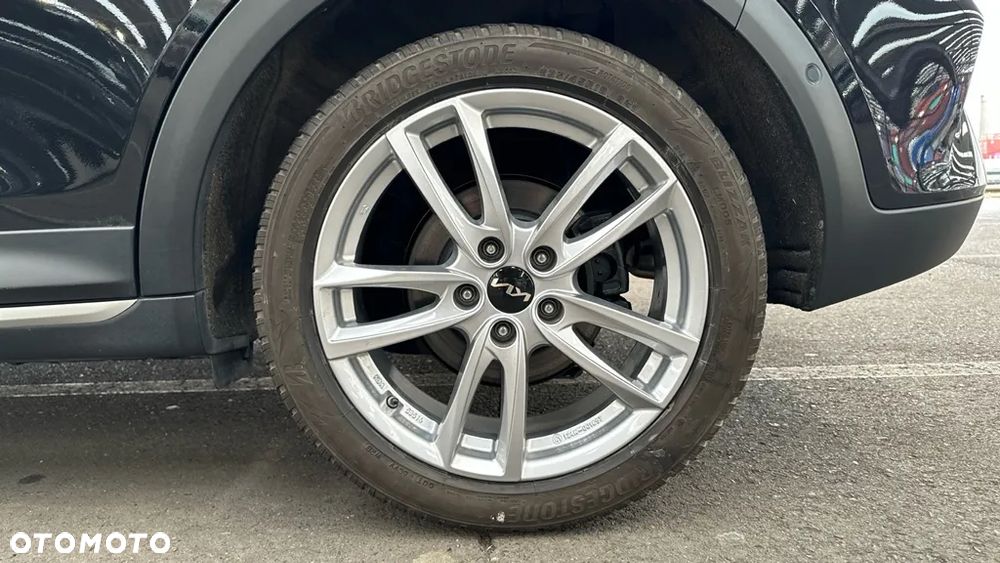 Kia XCeed - 12