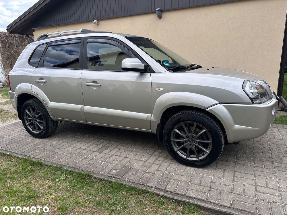 Hyundai Tucson 2.0 4WD GLS - 6