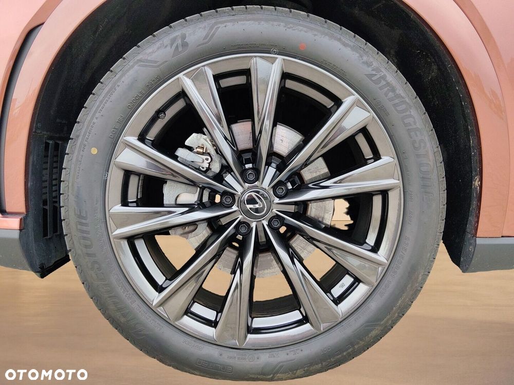 Lexus RX 450h+ F Sport Design - 37
