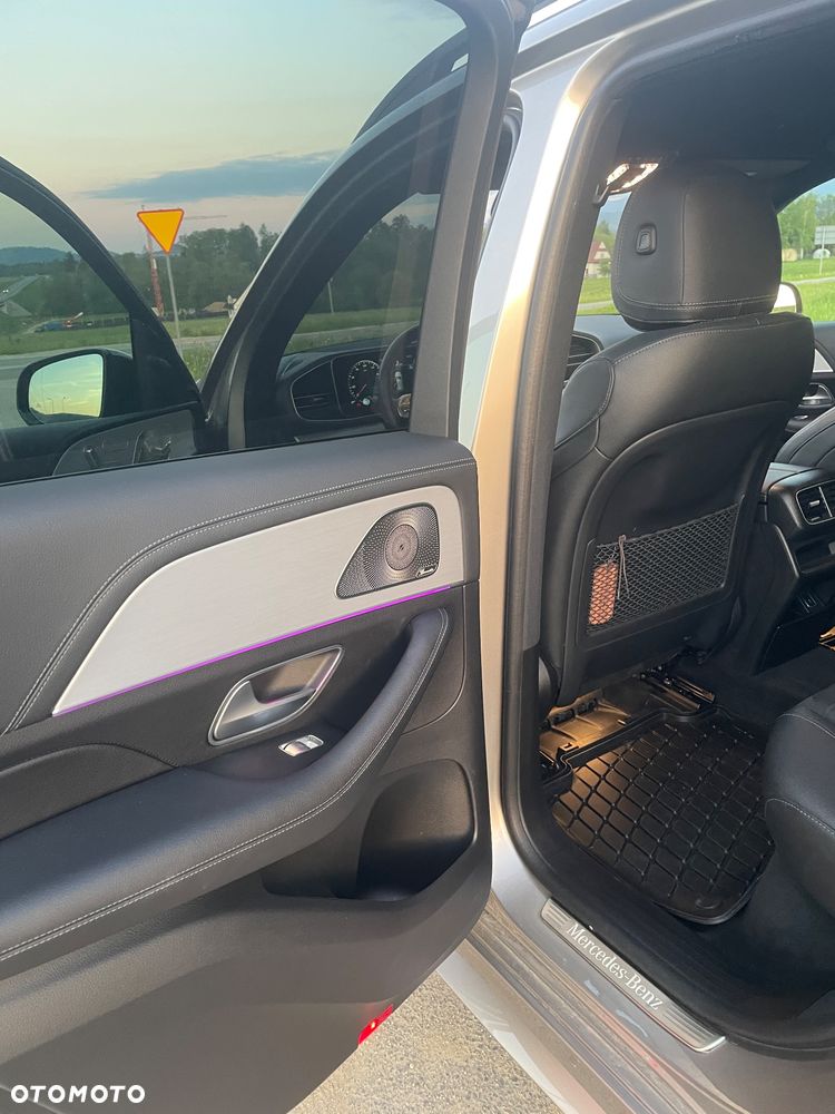 Mercedes-Benz GLE - 12