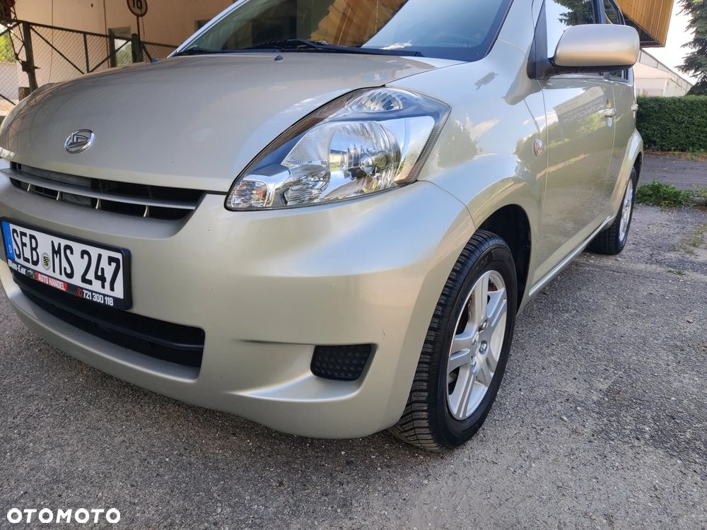Daihatsu Sirion 1.3 Top S - 9