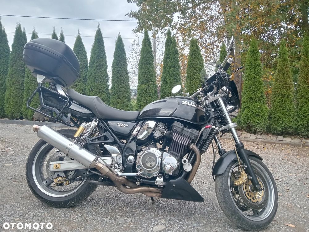Suzuki GSX - 9