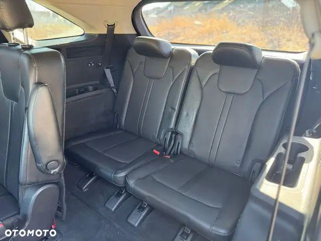 Kia Sorento 1.6 T-GDI HEV L 7os - 17