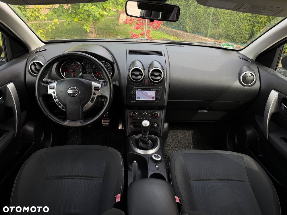 Nissan Qashqai 2.0 4x4 Tekna - 37