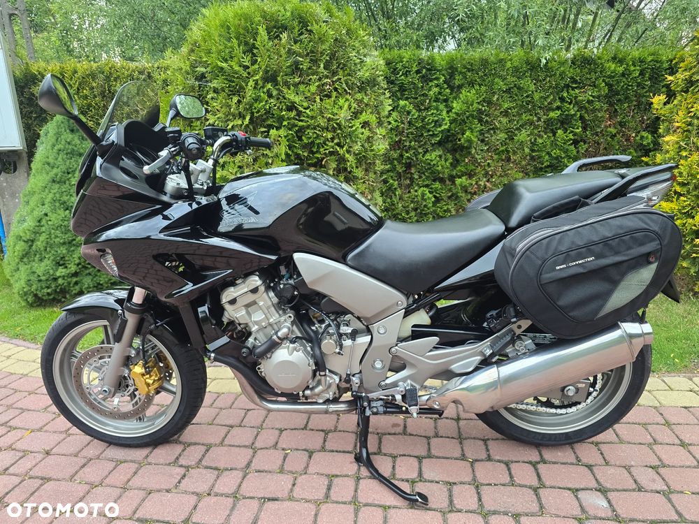 Honda CBF - 2