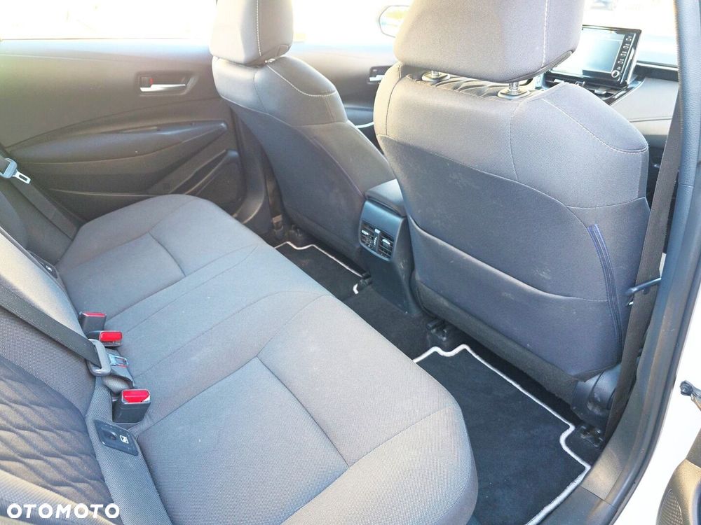 Toyota Corolla 1.8 Hybrid Comfort - 15