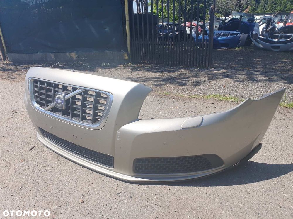 ZDERZAK PRZÓD VOLVO V70 3 III KOD LAKIERU 714 - 5