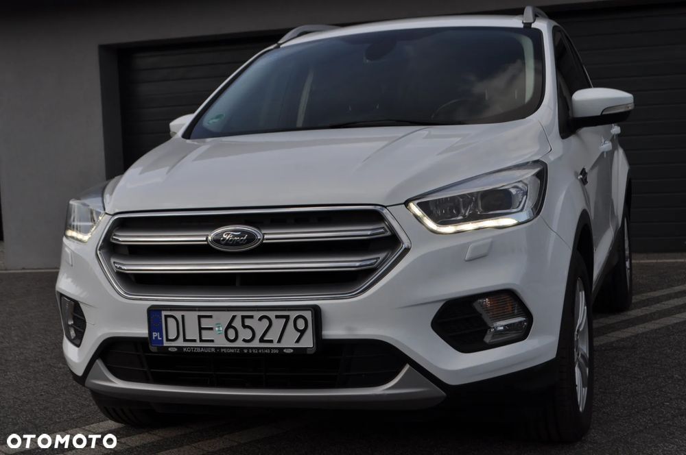 Ford Kuga 2.0 TDCi 4x4 Titanium - 38