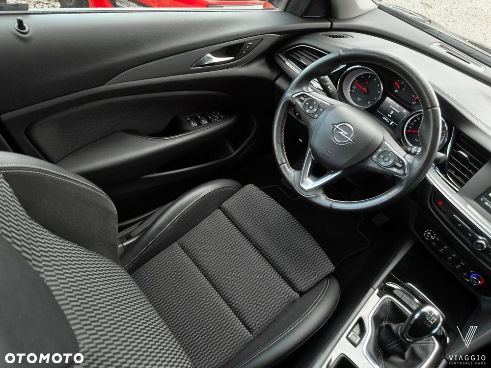 Opel Insignia - 17