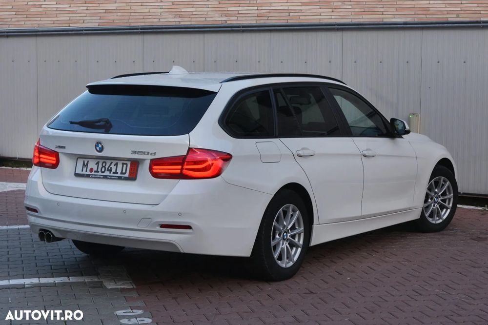 BMW Seria 3 320d Touring xDrive Aut. Edition Luxury Line Purity - 7