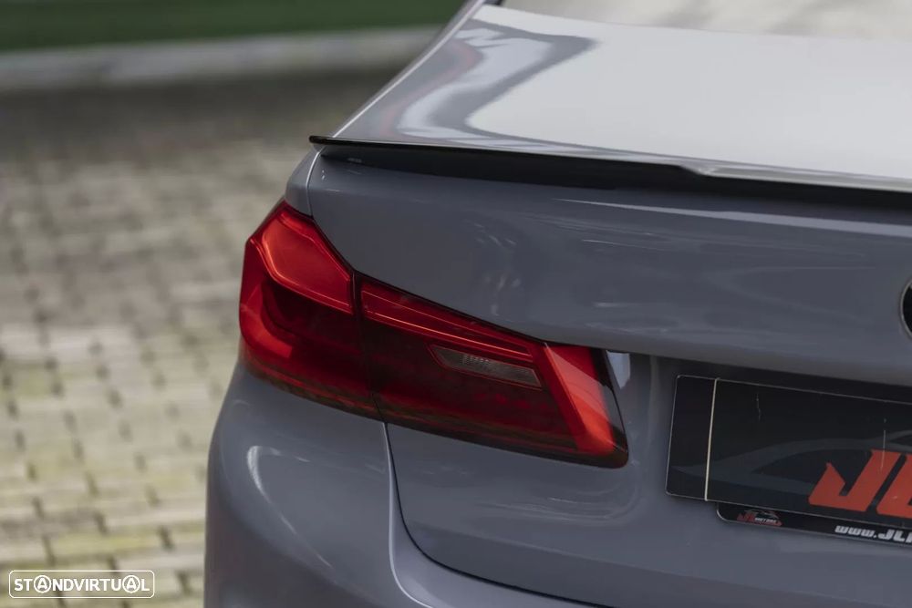 BMW 530 e iPerformance — fotografia 24