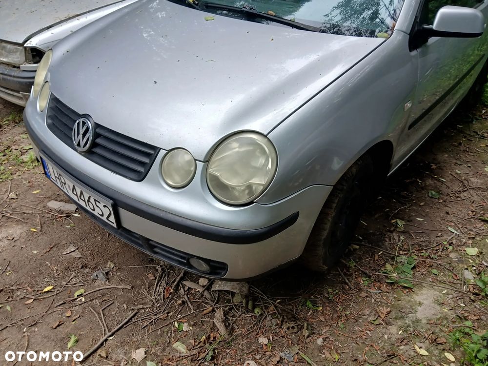 volkswagen polo 9N LA7W fotel fotele kanapa deska kokpit podsufitka boczek boczki klamka