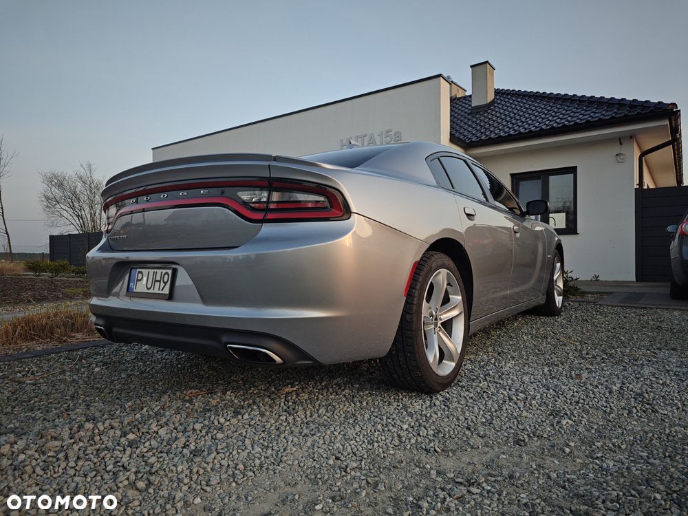 Dodge Charger 5.7 R/T - 5