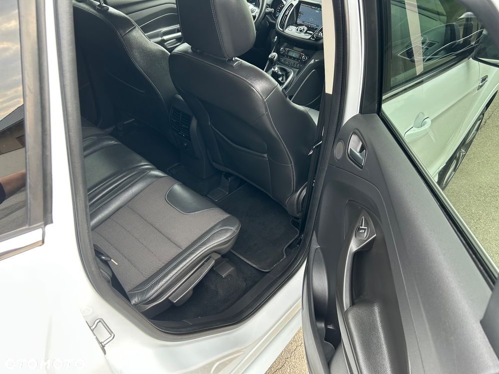 Ford Kuga 1.5 EcoBoost FWD ST-Line ASS - 15