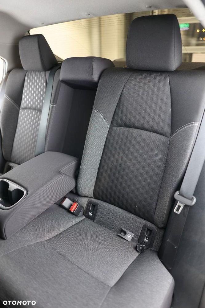 Toyota Corolla - 26