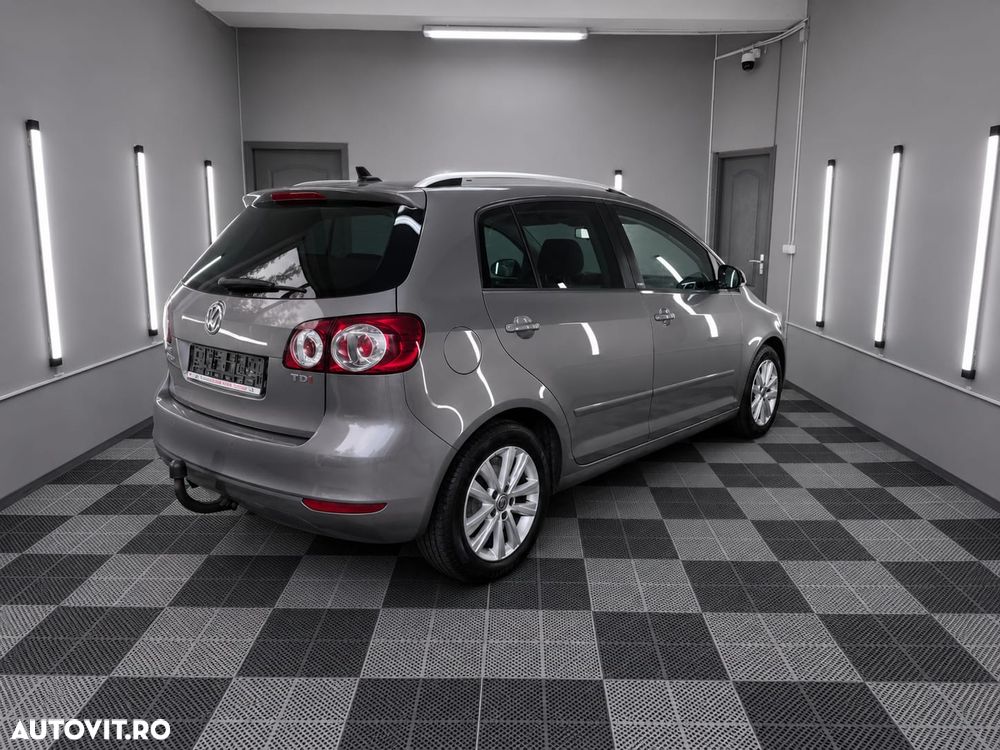 Volkswagen Golf Plus 1.6 TDI DPF Style - 4