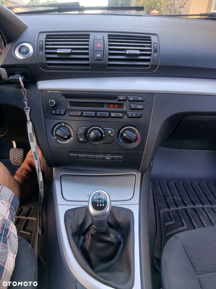 BMW Seria 1 120d - 2