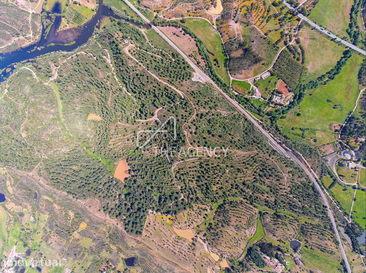 Herdade de 80ha em Silves, Algarve - Turismo Rural - Grande imagem: 3/21