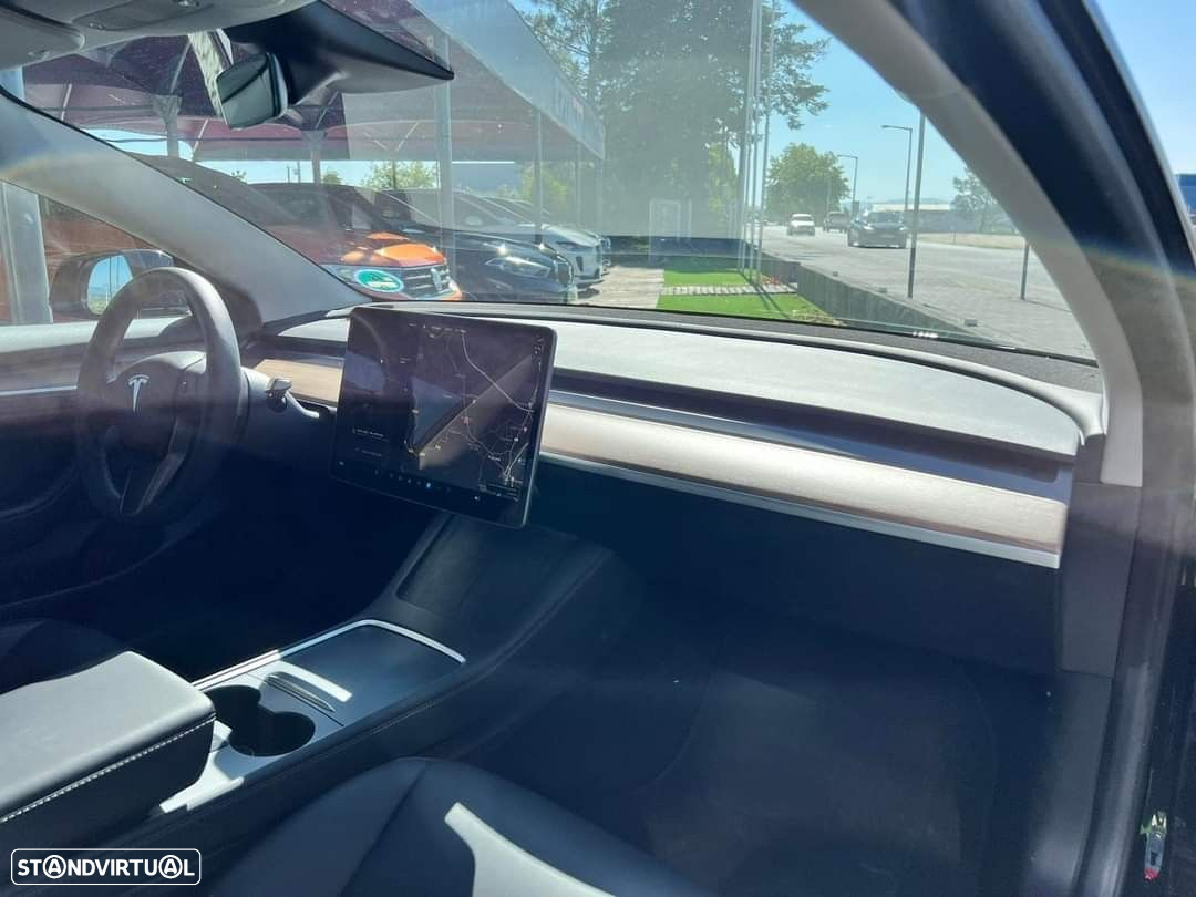 Tesla Model 3 Performance Dual Motor AWD - 12