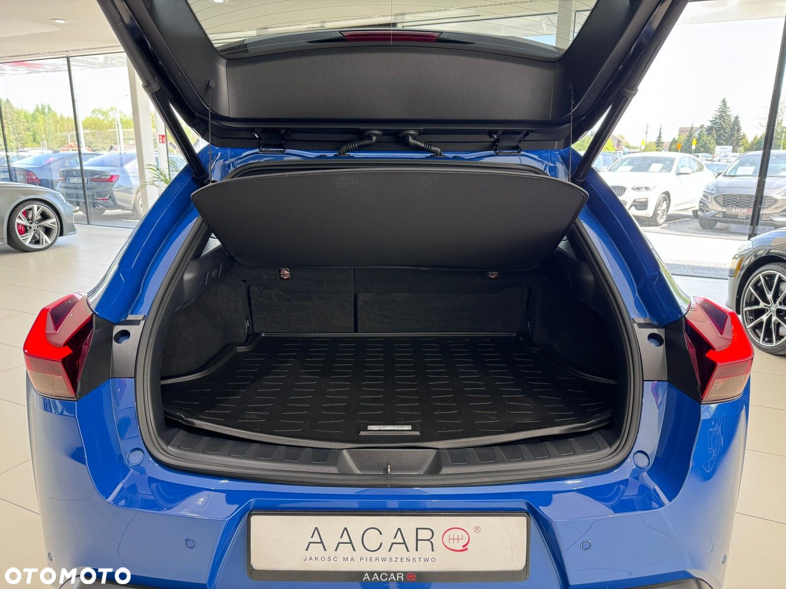 Lexus UX - 17