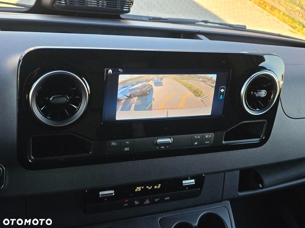 Mercedes-Benz Sprinter 319 CDI Long PRO 9G-Tronic - 15