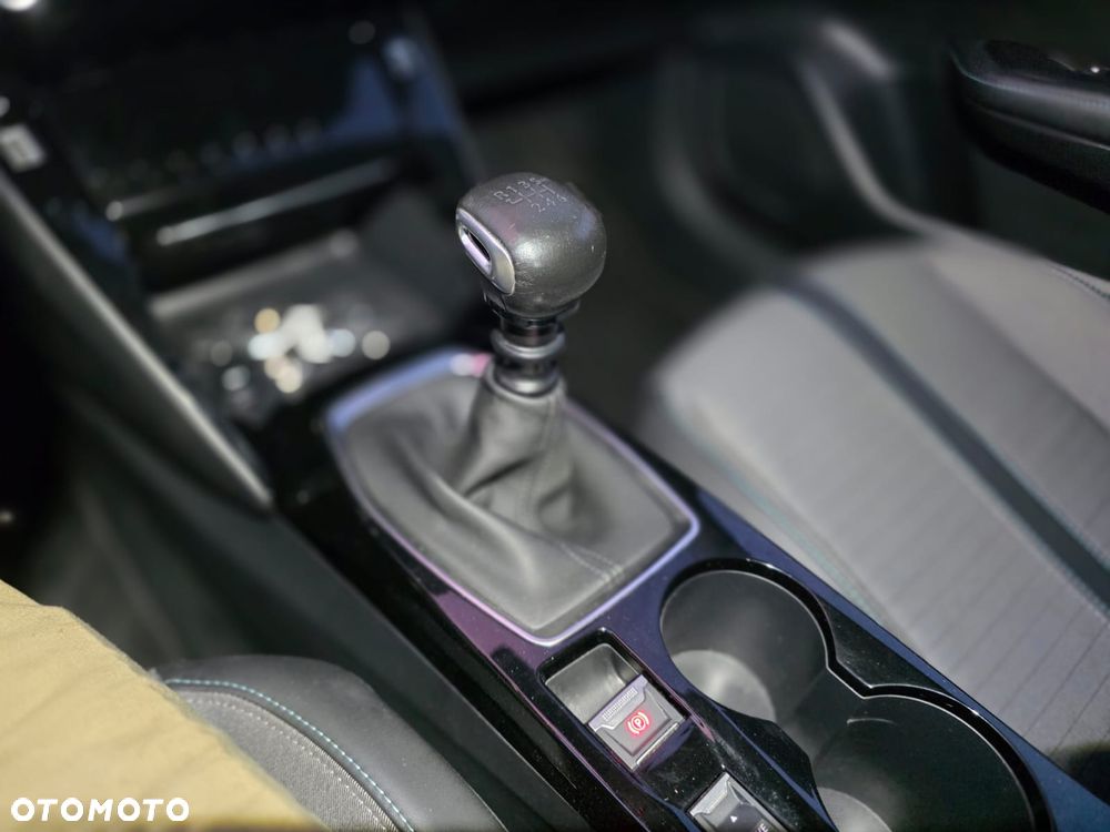 Peugeot 208 PureTech 100 Allure - 16