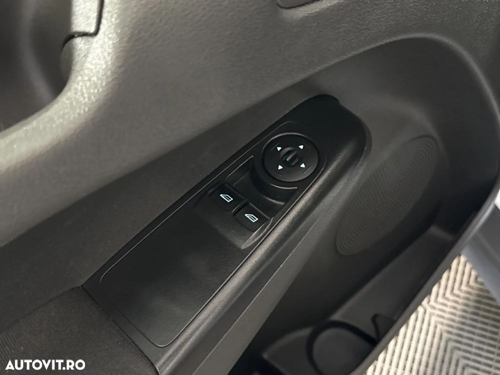 Ford TRANSIT - 13