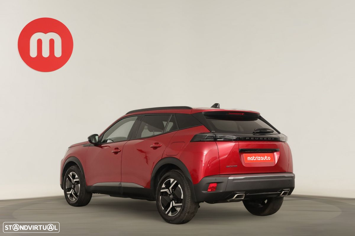 Peugeot 2008 1.2 PureTech Allure EAT8 - 3
