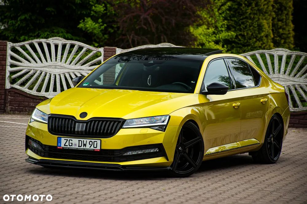 Skoda Superb 2.0 TDI DSG Sportline - 26