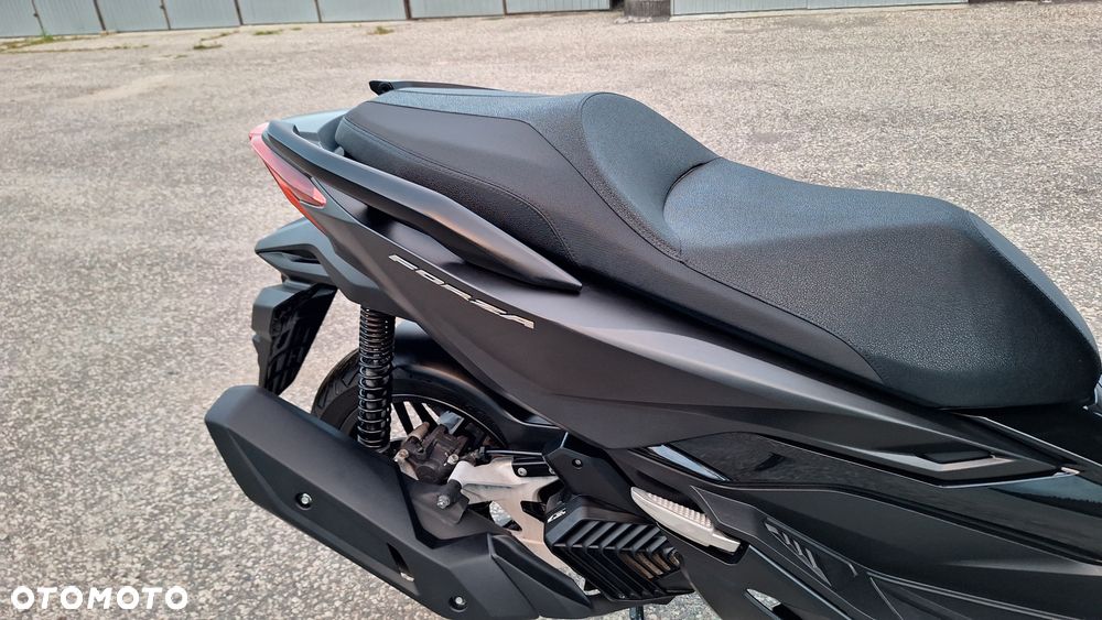 Honda NSS - 16