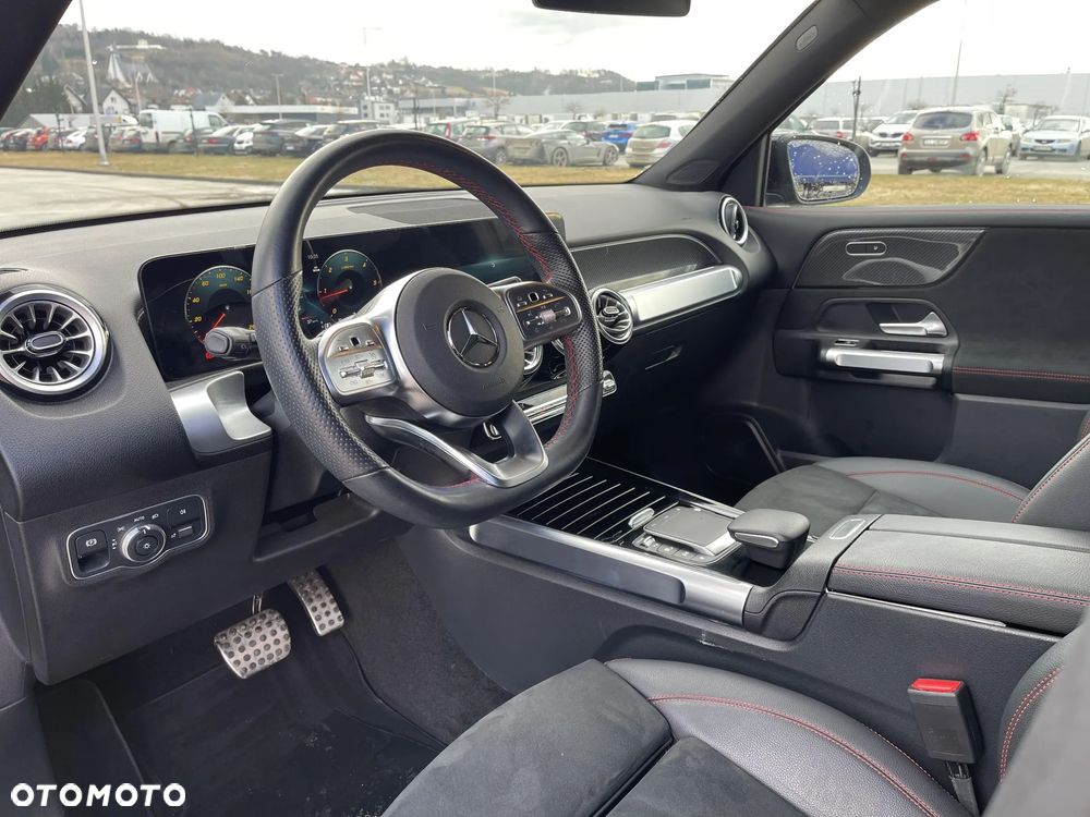 Mercedes-Benz GLB 200 d 4-Matic AMG Line 8G-DCT - 10