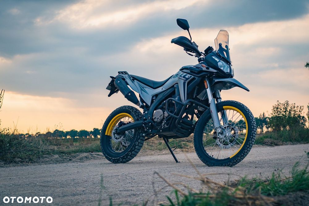 VOGE 300GY RALLY - 13
