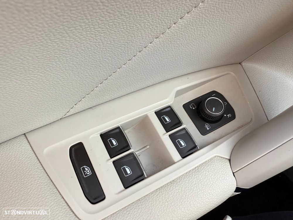 VW Tiguan Allspace 2.0 TDI High.DSG 4Motion - 14