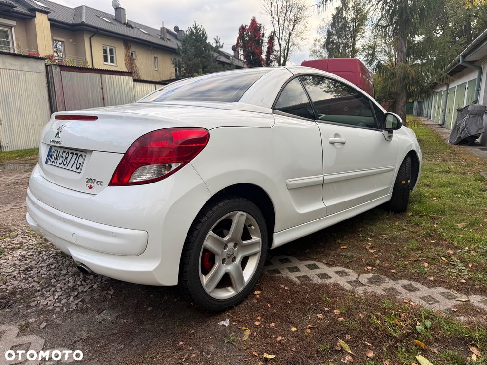 Peugeot 207 CC - 17