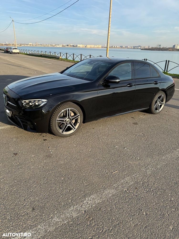 Mercedes-Benz E 220 d 9G-TRONIC - 1