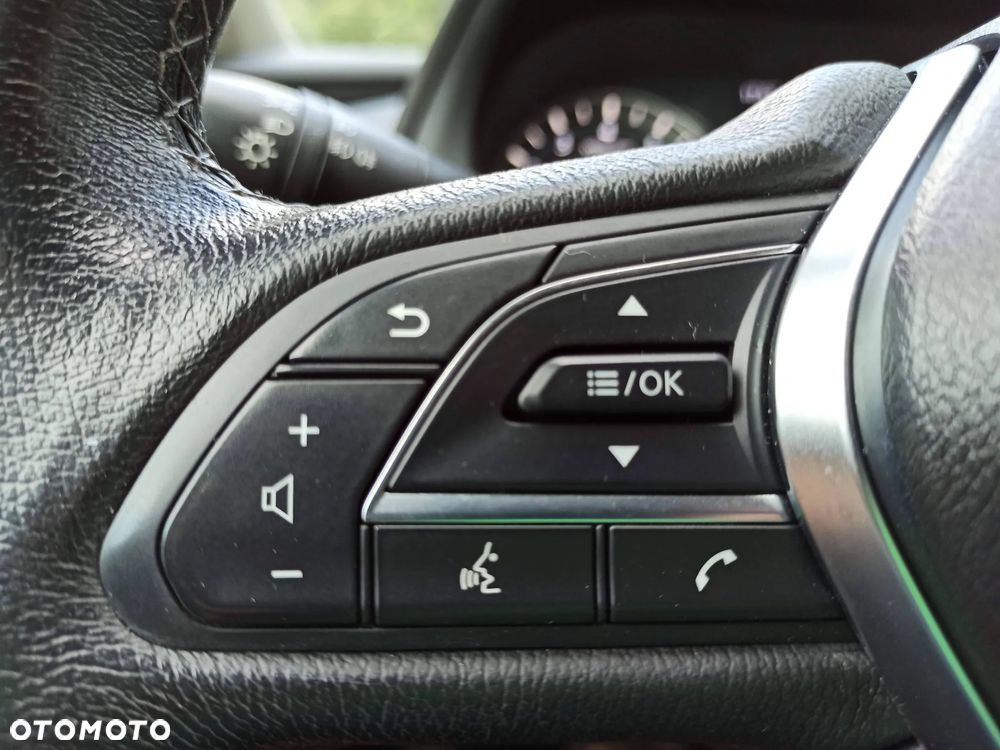 Infiniti Q50 2.0t Premium EU6 - 16