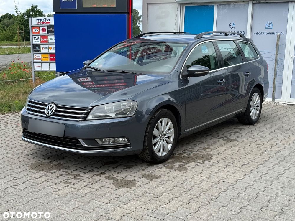 Volkswagen Passat 2.0 TDI DSG BlueMotion Technology Comfortline - 2