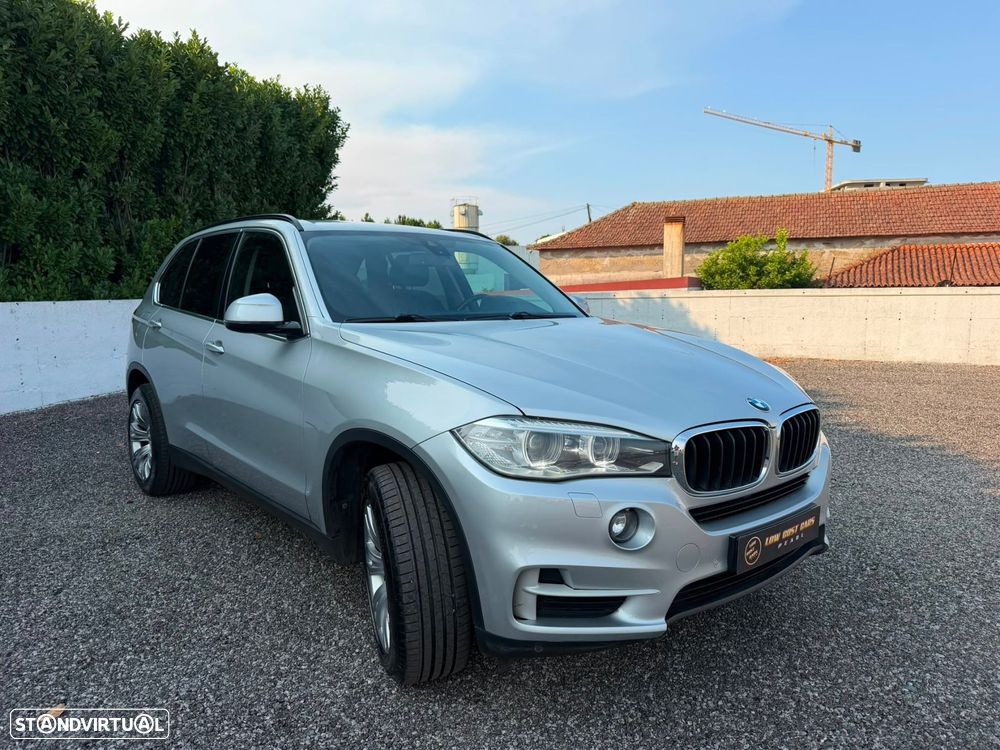 BMW X5 25 d sDrive Comfort 7L - 3