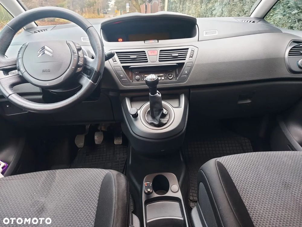 Citroën C4 Picasso - 24