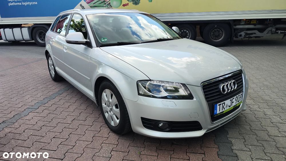 Audi A3 Sportback 1.6 TDI DPF Attraction - 13