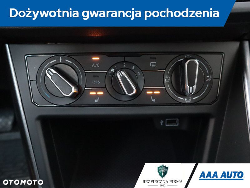 Volkswagen Polo - 22