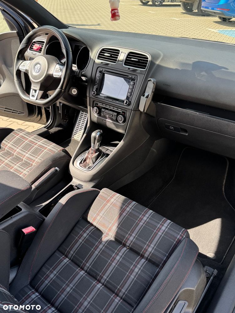 Volkswagen Golf 2.0 GTI DSG - 16