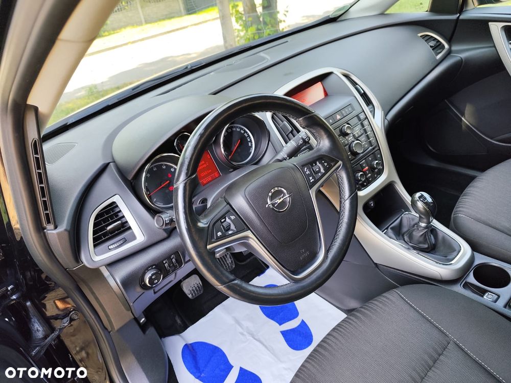 Opel Astra 1.4 Turbo Sports Tourer - 20